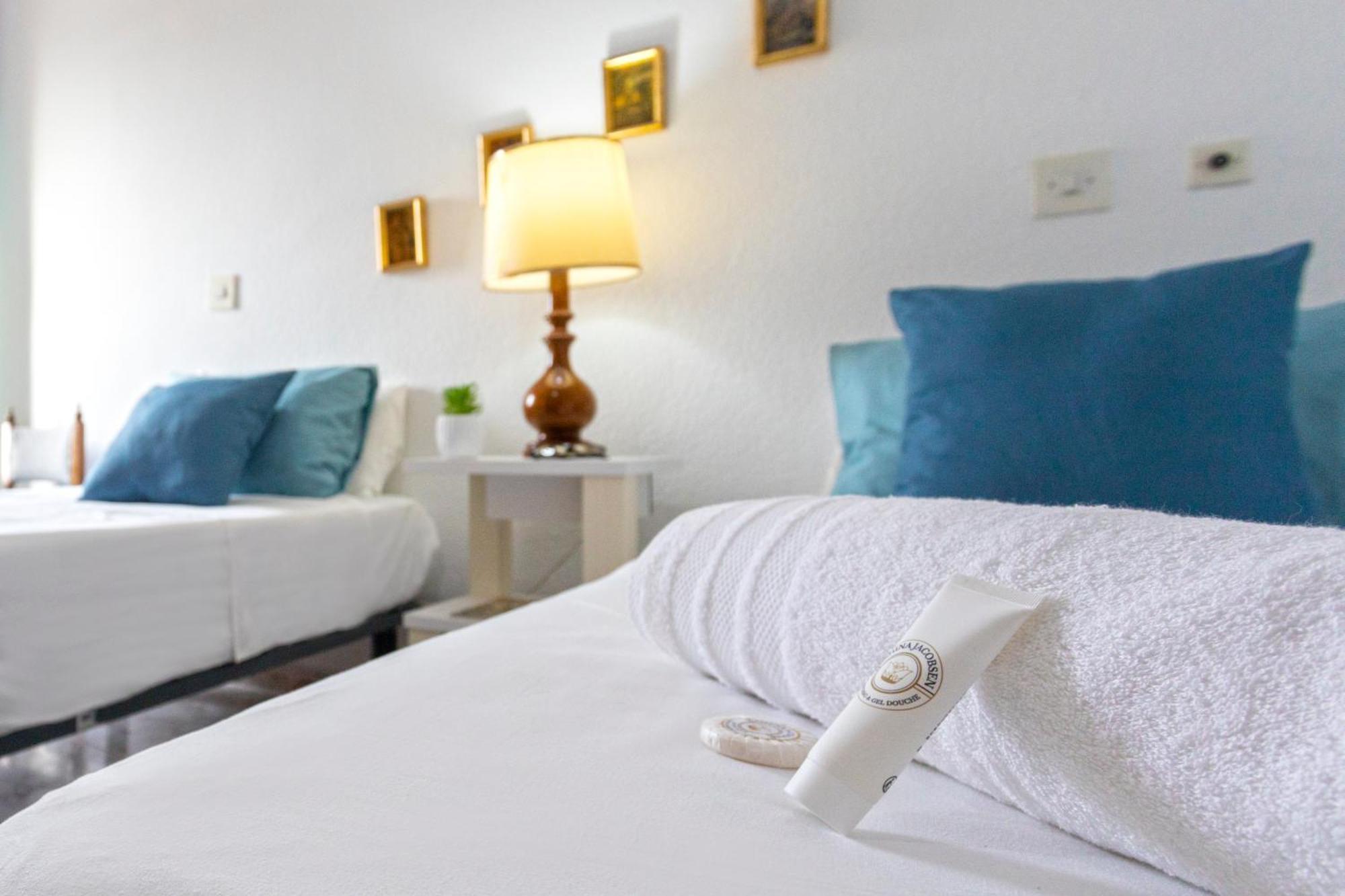 1003 - Seafront Apartment On El Paseo - Air Conditionning - Wi-Fi - Smart Tv Almuñécar Buitenkant foto